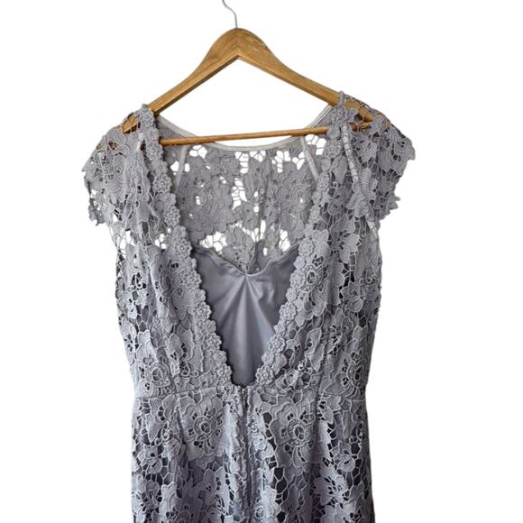 Paper Dolls Scalloped Edge Open Back Lilac Purple Lace Knee Length Dress Sz 12 - Picture 9 of 11